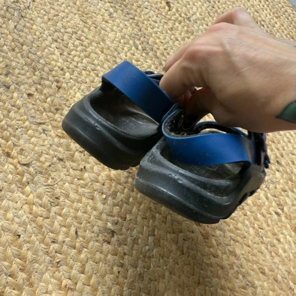 Birkenstock Milano Kids Blue EVA Sandals Waterproof Double Strap Size 28 L10